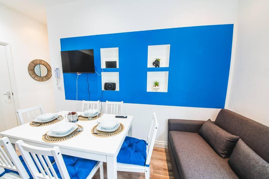 3Beds / 3Baths Close To Portobello Road 런던 외부 사진
